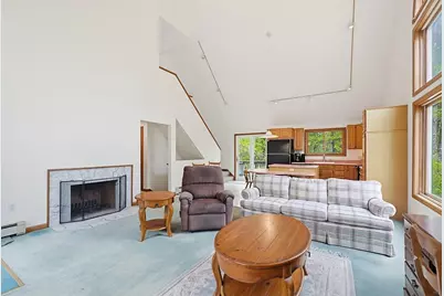 1 Cheyenne Dr, Hubbardston, MA 01452 - Photo 9