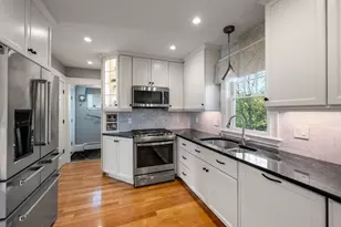 94 Grafton Ave, Milton, MA 02186 - Photo 17