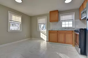 30 Trull St, Boston, MA 02125 - Photo 3