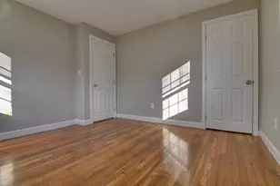 30 Trull St, Boston, MA 02125 - Photo 9