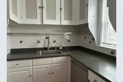 504-506 Cross Street #506, Malden, MA 02148 - Photo 3