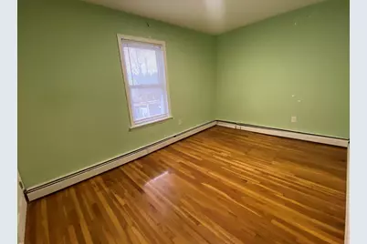 41 Hancock Ave #UNIT2, Medford, MA 02155 - Photo 3