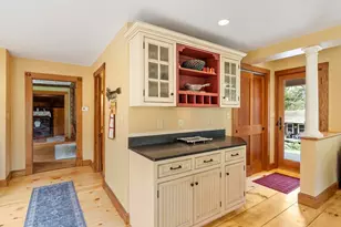2 Knox Ave, Groveland, MA 01834 - Photo 9