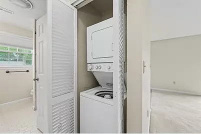 621 S Main St #C, Haverhill, MA 01835 - Photo 11