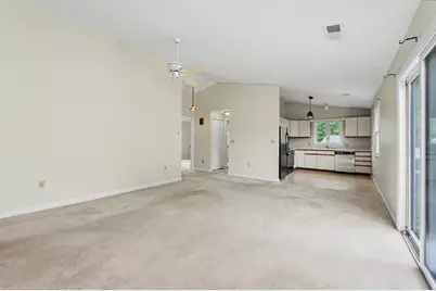 621 S Main St #C, Haverhill, MA 01835 - Photo 7