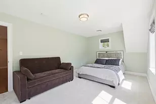 10 Homes Ave, Franklin, MA 02038 - Photo 33