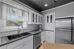 25 Ludlow St, Worcester, MA 01603 - Photo 15