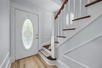 25 Ludlow St, Worcester, MA 01603 - Photo 5