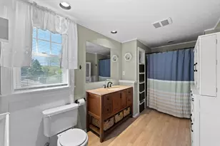 25 Ludlow St, Worcester, MA 01603 - Photo 21