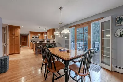 41 Indian Hill Rd, Dracut, MA 01826 - Photo 5