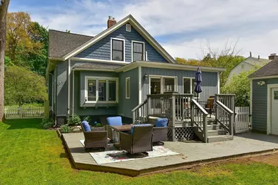 105 Edgewood Ave, Longmeadow, MA 01106 - Photo 25