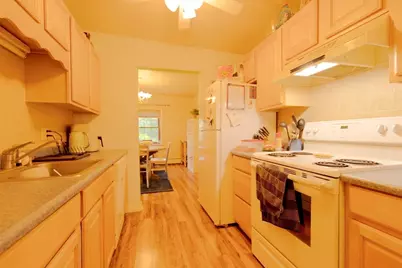 16 Winter St #42C, Waltham, MA 02451 - Photo 7