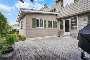 122 S Walker St, Lowell, MA 01851 - Photo 5