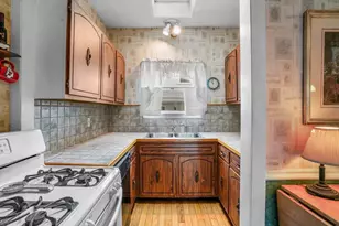 122 S Walker St, Lowell, MA 01851 - Photo 13