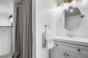 122 S Walker St, Lowell, MA 01851 - Photo 33
