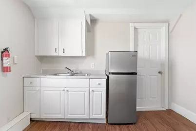 21 John St #3, Attleboro, MA 02703 - Photo 5
