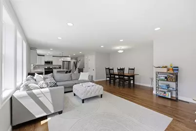 59 Castine St, Worcester, MA 01606 - Photo 9