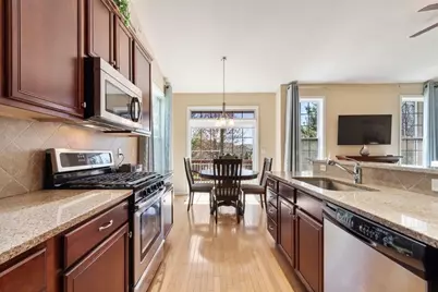 2 Hopkins Cir #2, Methuen, MA 01844 - Photo 11