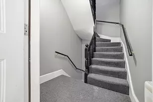 5 Mount Vernon St, Boston, MA 02125 - Photo 35