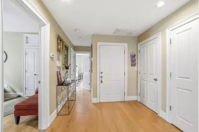 5 Mount Vernon St #2, Boston, MA 02125 - Photo 11