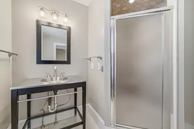 5 Mount Vernon St #2, Boston, MA 02125 - Photo 17