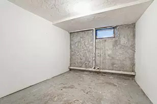 5 Mount Vernon St, Boston, MA 02125 - Photo 35