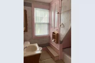 27 A-B Grafton St, Millbury, MA 01527 - Photo 19