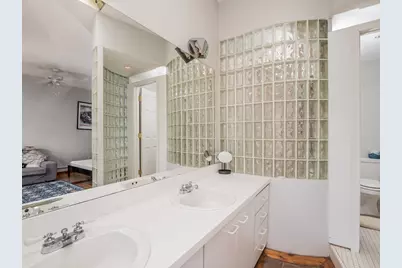 30 Gloucester Street #4, Boston, MA 02115 - Photo 15