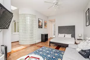 30 Gloucester St, Boston, MA 02115 - Photo 13