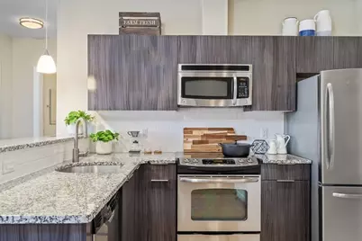 11 West Broadway #610, Boston, MA 02127 - Photo 5