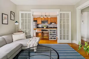 10 Washington Ave, Waltham, MA 02453 - Photo 9