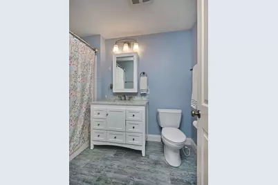 20 Myers Farm Ln #20, Greenfield, MA 01301 - Photo 7