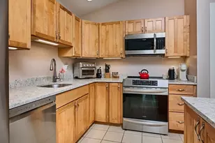 20 Myers Farm Ln, Greenfield, MA 01301 - Photo 17