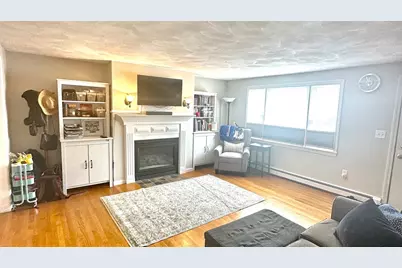 28 Evergreen Ave. #28, Waltham, MA 02453 - Photo 1