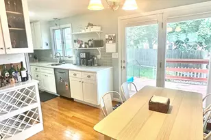28 Evergreen Ave, Waltham, MA 02453 - Photo 11