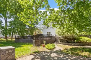 36 Chestnut St, Marlborough, MA 01752 - Photo 23