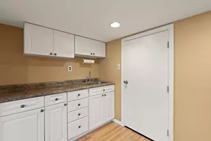 204 Nashua Rd, Billerica, MA 01862 - Photo 23