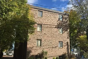 5 Centre St, Cambridge, MA 02139 - Photo 9