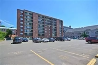 100 High St #408, Medford, MA 02155 - Photo 3
