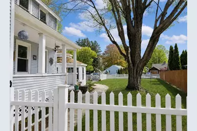 27 Holyoke St, Easthampton, MA 01027 - Photo 29