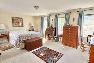 27 Holyoke St, Easthampton, MA 01027 - Photo 25