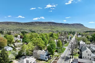 27 Holyoke St, Easthampton, MA 01027 - Photo 35