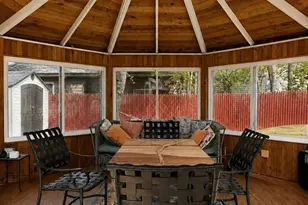 27 Holyoke St, Easthampton, MA 01027 - Photo 31
