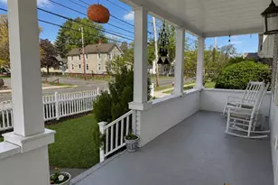 27 Holyoke St, Easthampton, MA 01027 - Photo 3
