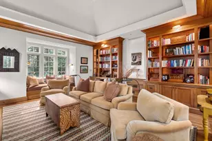 342 Warren St, Brookline, MA 02445 - Photo 9