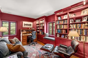 342 Warren St, Brookline, MA 02445 - Photo 17