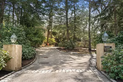 342 Warren St, Brookline, MA 02445 - Photo 1