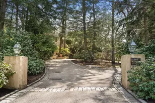 342 Warren St, Brookline, MA 02445 - Photo 1