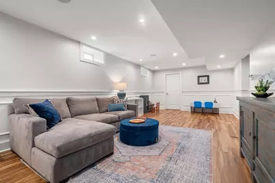 9 Bartlett Cres #1, Brookline, MA 02446 - Photo 21