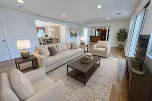 47 Tanglewood Dr, Scituate, MA 02066 - Photo 5